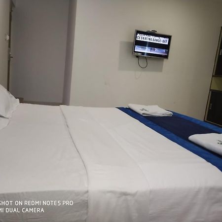 佩拉姆巴卢尔拉特纳公园酒店 Perambalur 外观 照片